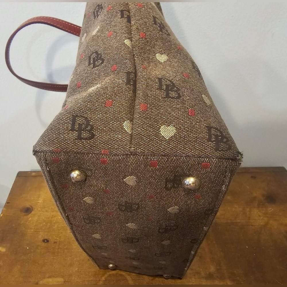 LTD EDITION Vintage Dooney & Bourke DB Monogram Heart Tote Shoulder Bag - Picture 10 of 12